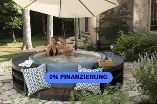 Dank Whirlpool Ratenzahlung wird der Traum wahr. Der wunderschöne Softub Whirlpool in der Farbe graphite und der Polyrattanumrandung San Diego in charcoal. läd geradezu zum Sprudeln ein.