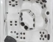 Vogelperspektive des Twilight Outdoor Whirlpools 87.3 mit zwei Ganzkörperliegen und drei Sitzplätzen.