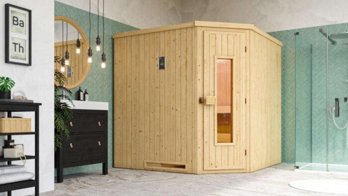 Naturbelassene Elementsauna mit Holztür in einem Badezimmer