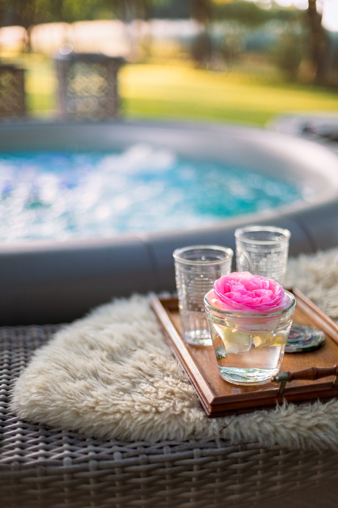 Drink im Softub Whirlpool